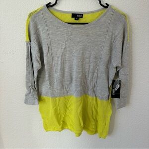 a.n.a Gray and‎ Yellow Sweater Medium